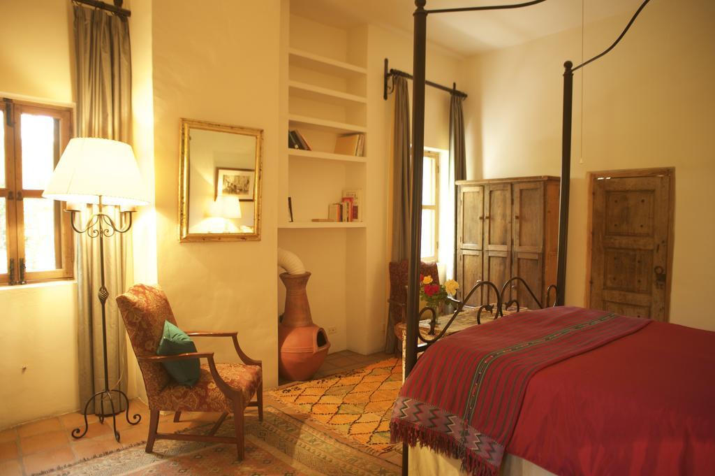 Deluxe Double Room with Bath,124635117:JPEG