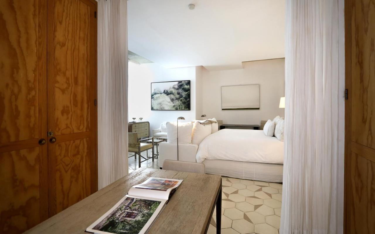 SIGNATURE SUITE KING