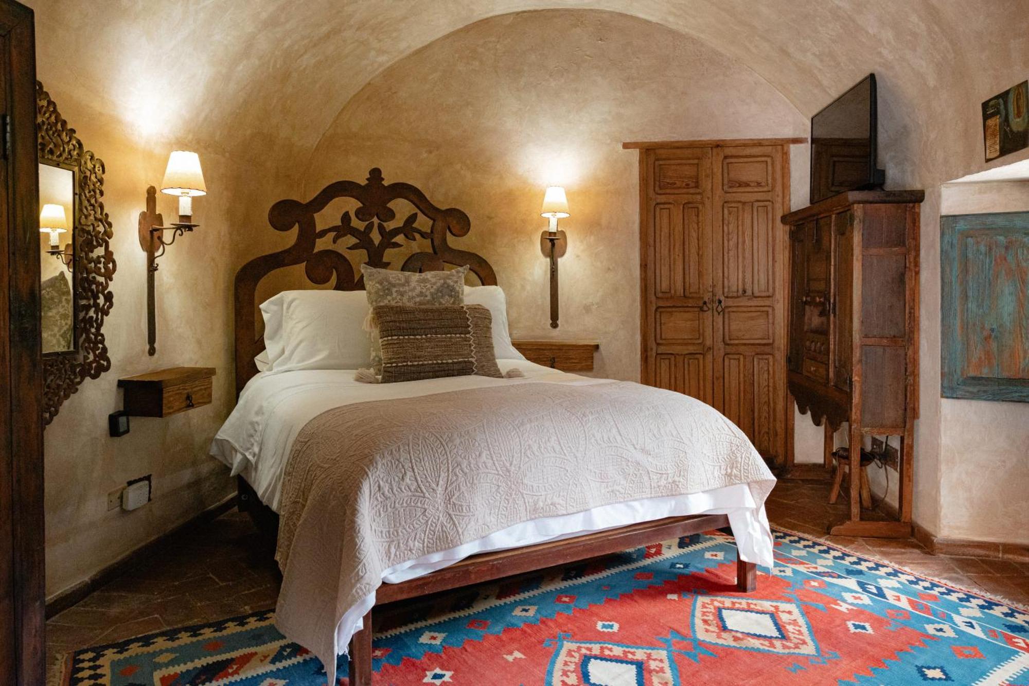 Habitación con 2 camas grandes