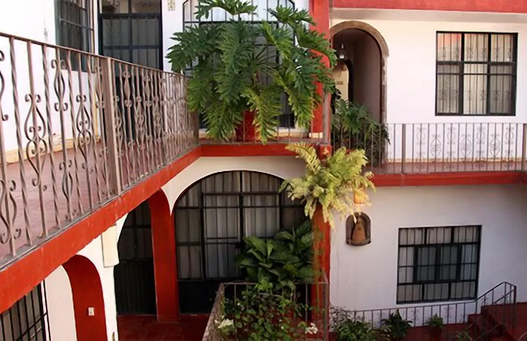 Cortizo Suites-1