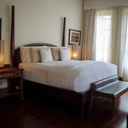 Hotel Casa Blanca 7-2