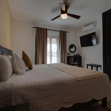 Hotel Punto 79-3
