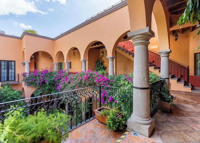 Antigua Capilla Bed And Breakfast San Miguel de Allende