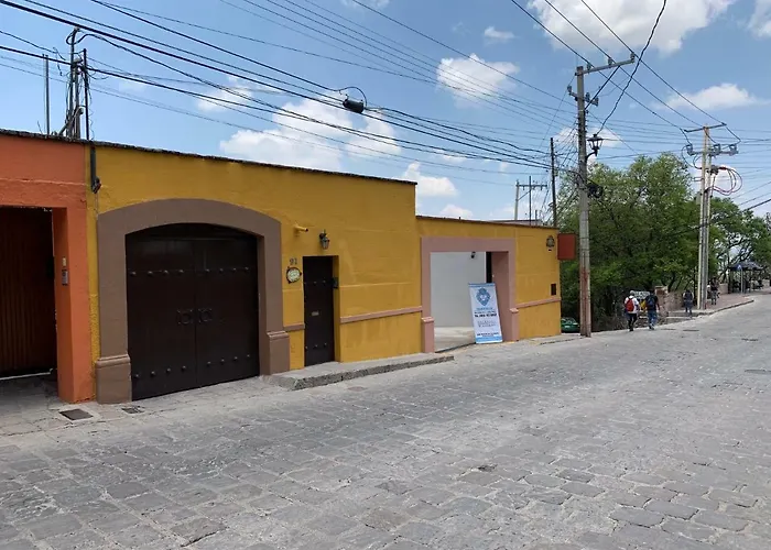 Hoteles en San Miguel de AllendeCasa Sucar